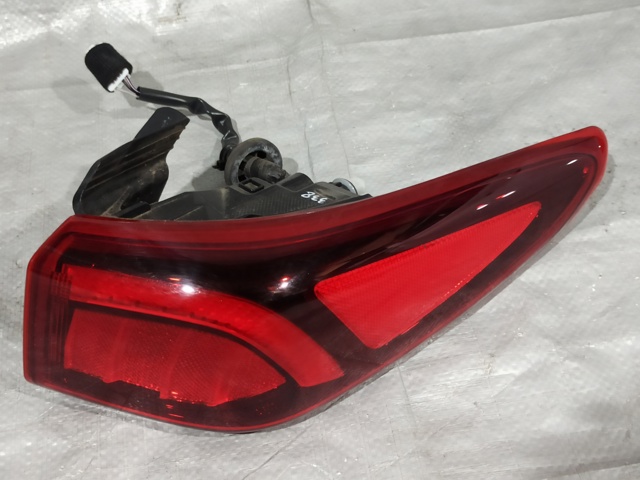 Фара задняя правая внешняя 92402J9600 HYUNDAI