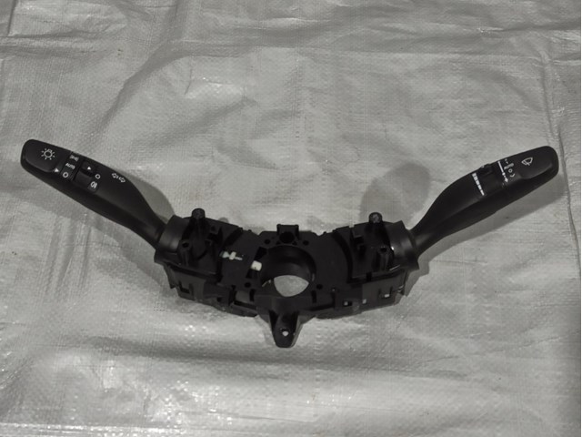 HYUNDAI 93404G2812 в наличии Черкассы