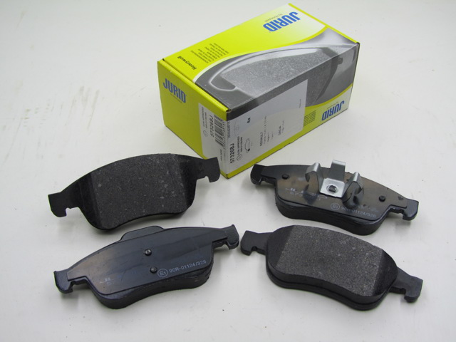 Передние тормозные колодки 573268J BENDIX
