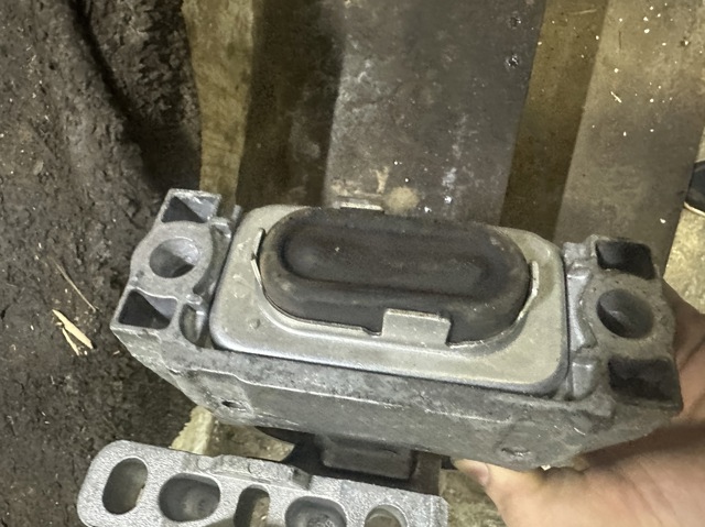 VAG 5Q0199262DE в наличии Ужгород