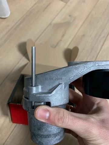 GATES T39389 Натяжитель приводного ремня в наличии Черновцы