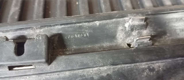 GM 42617381 Молдинг двери передней правой в наличии Житомир