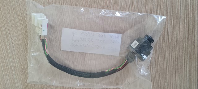Камера заднего вида 1669059302 MERCEDES
