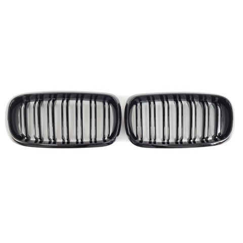 51117303108 BMW Решетка радиатора правая купить в Житомир