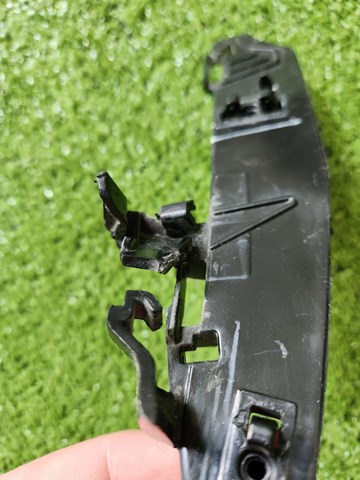 51117399982 BMW Направляющая переднего бампера правая купить в Полтава