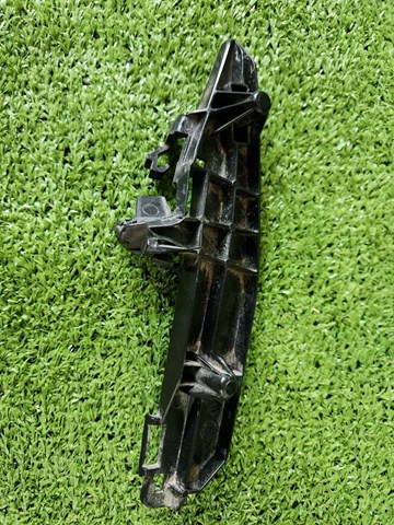 BMW 51117399982 Направляющая переднего бампера правая в наличии Днепр