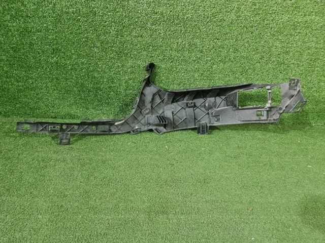 51118081896 BMW Кронштейн бампера переднего правый купить в Украина
