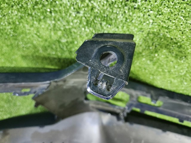 51118081945 BMW Бампер передний купить в Тернополь