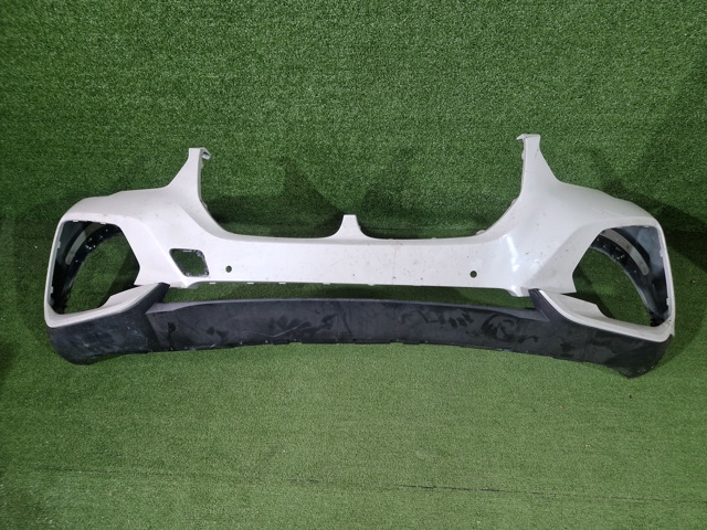 Передний бампер 51119492878 BMW