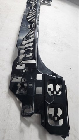 51127357144 BMW Кронштейн бампера заднего центральный купить в Львов