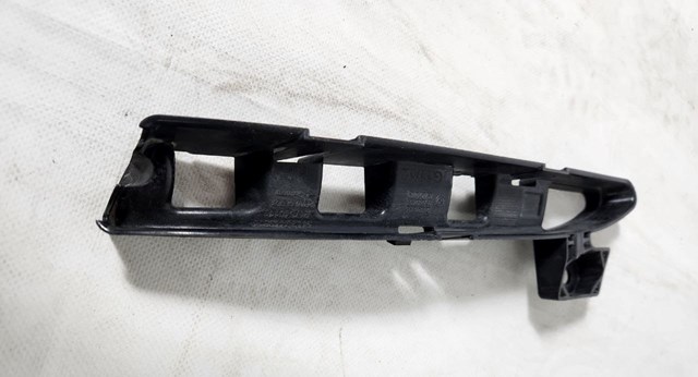 Направляющая заднего бампера, правая 51127449814 BMW