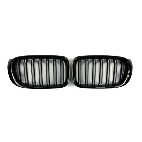 Решетка радиатора левая 51137367421 BMW