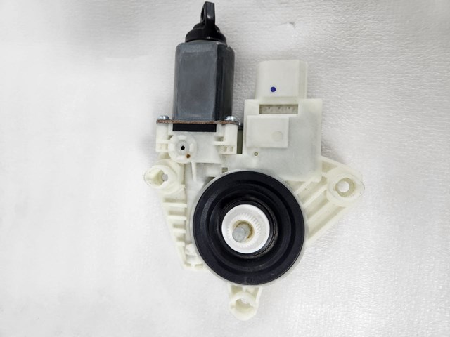 Моторчик стеклоподъемника двери задней, левой 51357455083 BMW
