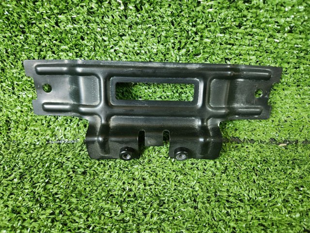 BMW 51648494257 Кронштейн бампера переднего центральный в наличии Днепр