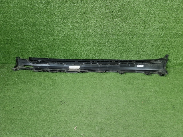 51778499000 BMW Накладка (молдинг) порога наружная правая купить в Тернополь