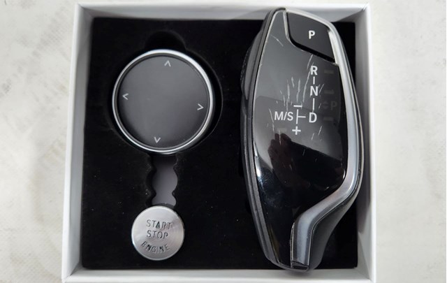 Селектор коробки передач 61319458747 BMW