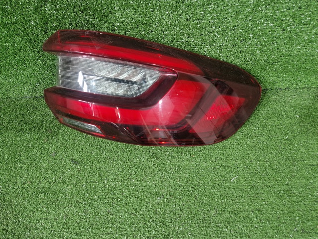 Стоп задний 63215A0DB04 BMW