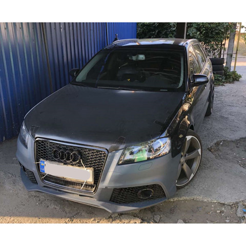 VAG 8P0807105F Бампер передний в наличии Житомир