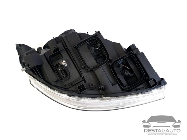 MERCEDES A2218201059 Правая фара в наличии Одесса