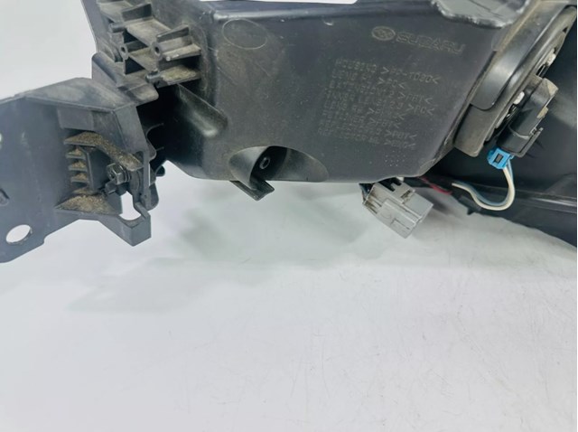 84001XC00A SUBARU Фара правая купить в Ужгород