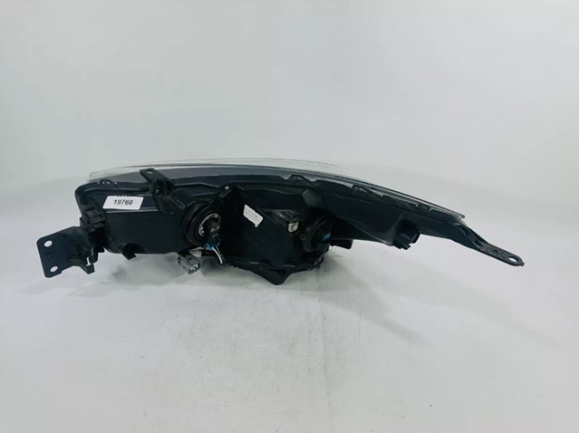 SUBARU 84001XC00A Фара правая в наличии Тернополь