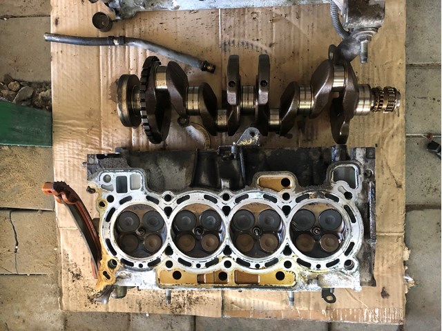 Коленвал двигателя 122001KA0A NISSAN