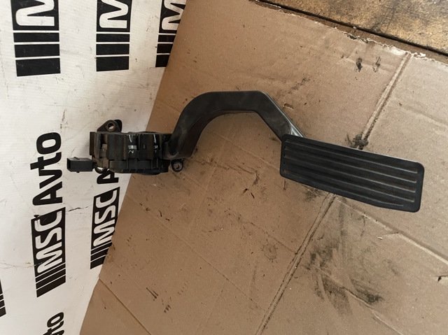 Педали газа 4581652AC CHRYSLER