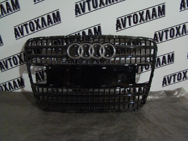 Облицовка радиатора 4L0853651 VAG