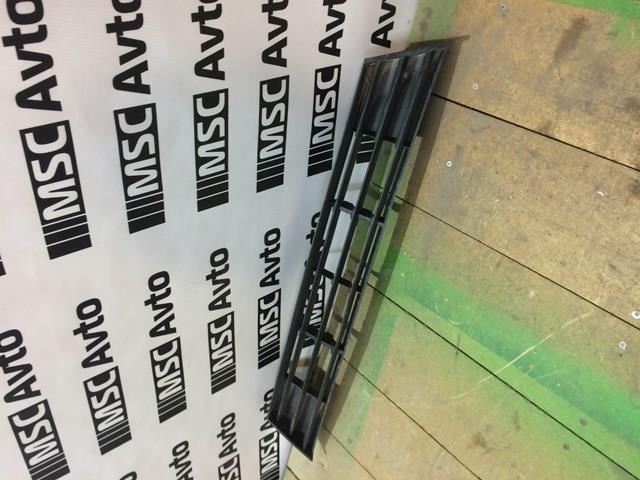 51117331724 Решетка бампера переднего центральная купить Чернигов