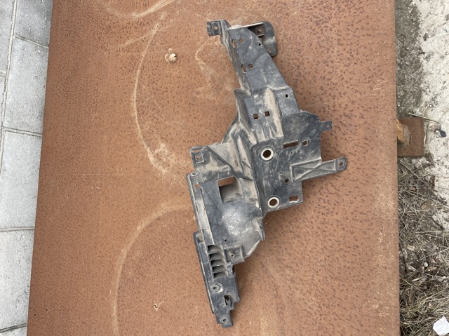 Панель передняя 62500CA000 NISSAN