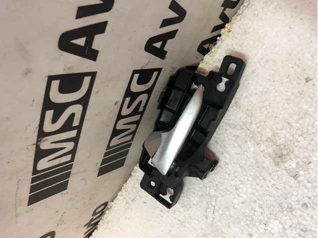 Ручка двери левой, внутренняя, перед/зад 6M21U22601 FORD