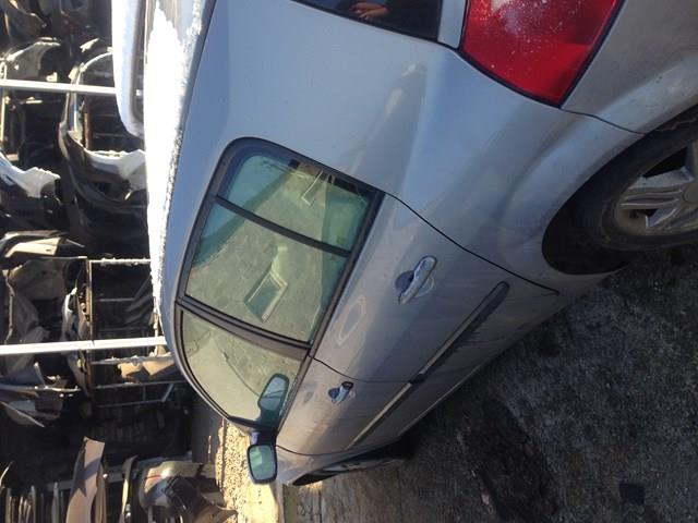 Стекло заднее левое 8200026562 RENAULT