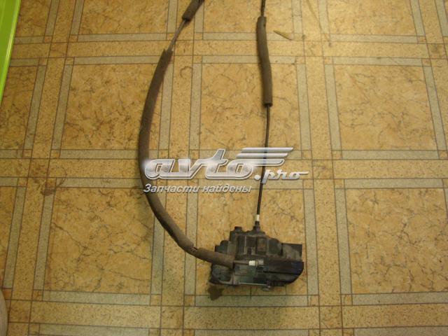 Замок задней правой двери  82502AA21A NISSAN