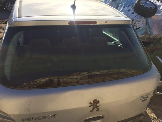 Стекло ляды 8744L7 PEUGEOT