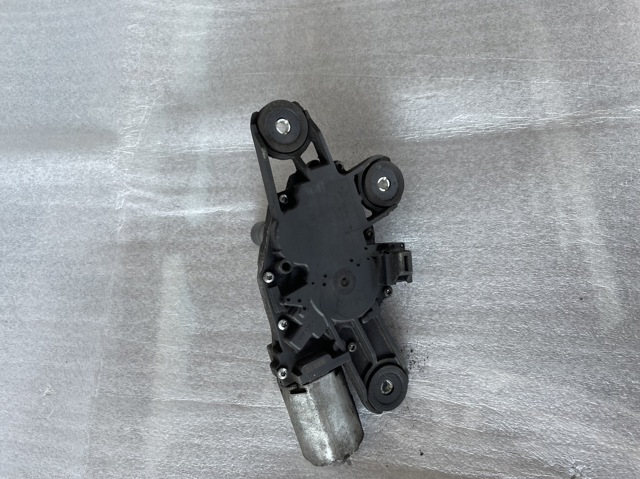 Мотор заднего стеклоочистителя 8V4117K441AC FORD