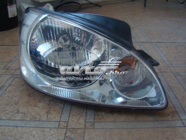 Основная фара - вставка 921021C500 HYUNDAI