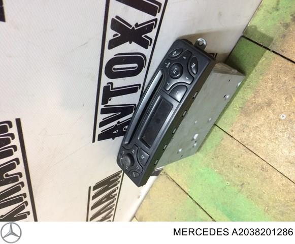 Радиоприемник A2038201286 MERCEDES