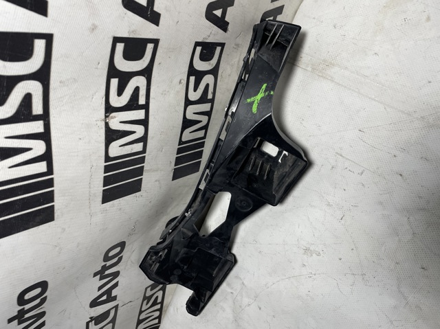 Крепление бамера правое A2138850165 MERCEDES