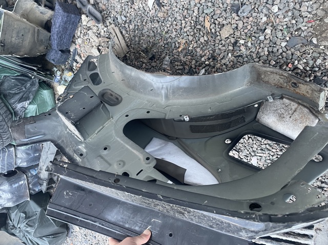 MERCEDES A2926307100 Крыло заднее левое в наличии Ровно