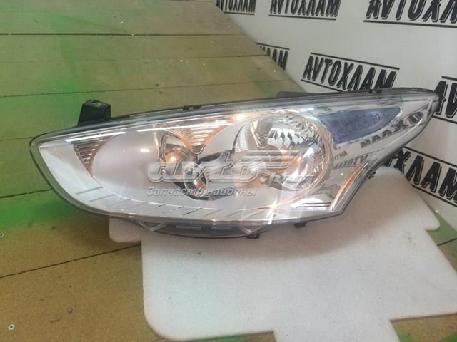 Фары AV1113W030AE FORD