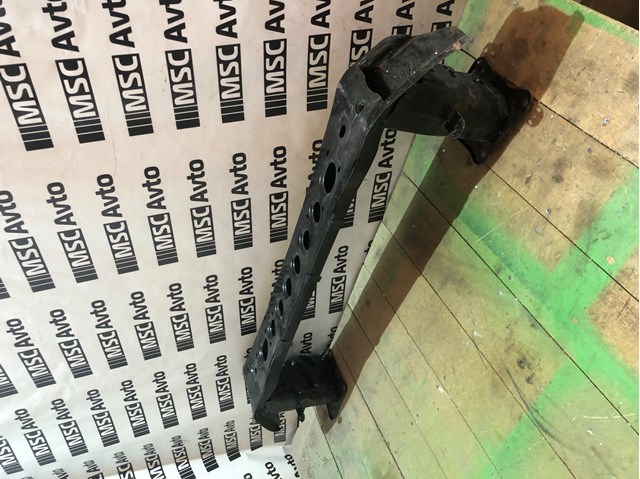 Балка бампера переднего CP9Z17757A FORD