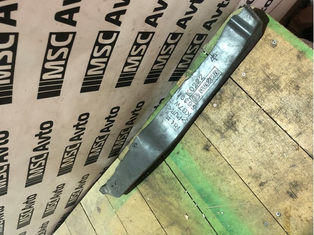 KB7W56391 Уплотнитель крыла купить Ирпень