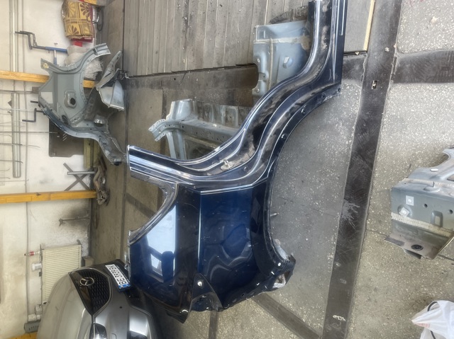 Крыло заднее правое KDY370410C MAZDA