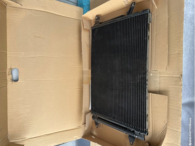 KTT110475 THERMOTEC Радиатор кондиционера купить в Винница