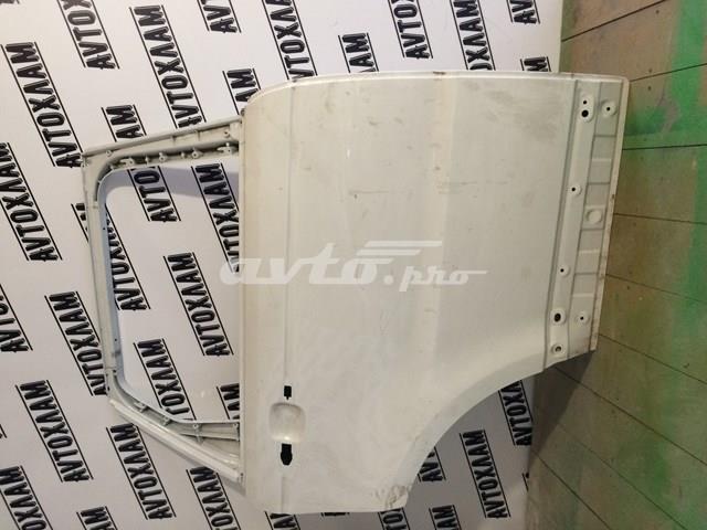 Дверь задняя, правая LR044228 LAND ROVER