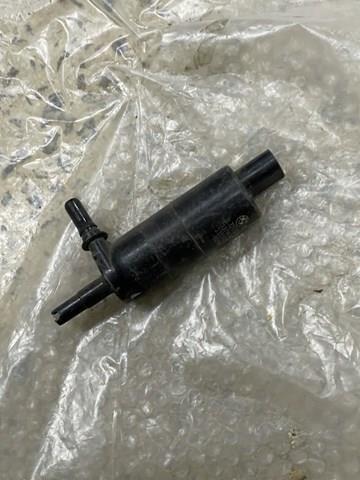 Насос омывателя фар 7217792 BMW