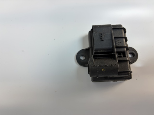 A6519001300 MERCEDES Реле свечей накала купить в Хмельницкий
