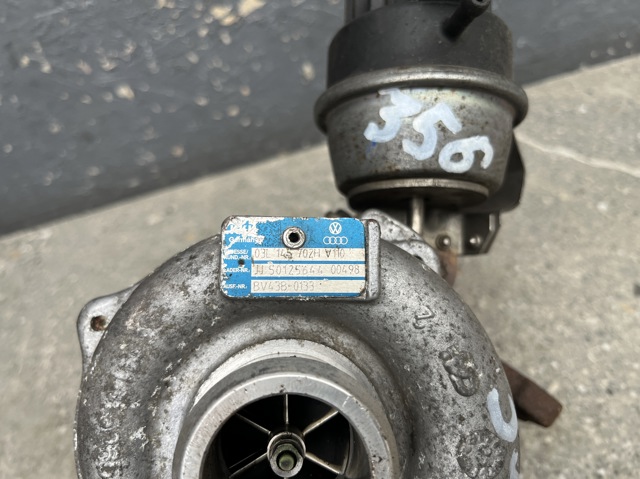 VAG 03L145702H Турбина в наличии Николаев