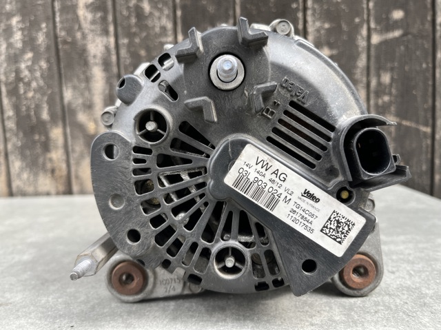 03L903024M VAG Генератор купить в Черновцы