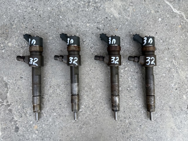 Форсунки 0445110276 BOSCH